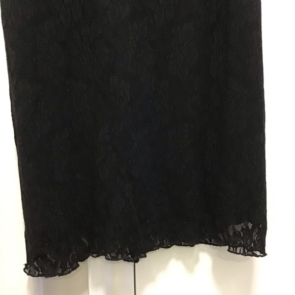 POET LACE DRESS - Picture 3 of 6